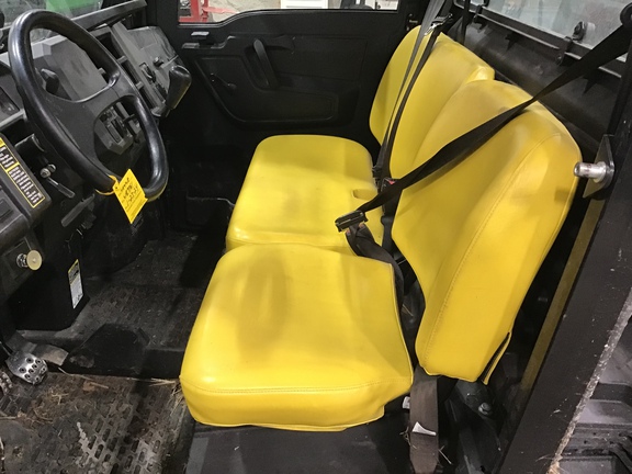 2018 John Deere XUV 835M ATV