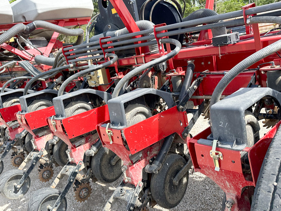 2012 Case IH 1250 Planter