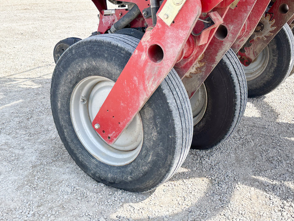 2012 Case IH 1250 Planter