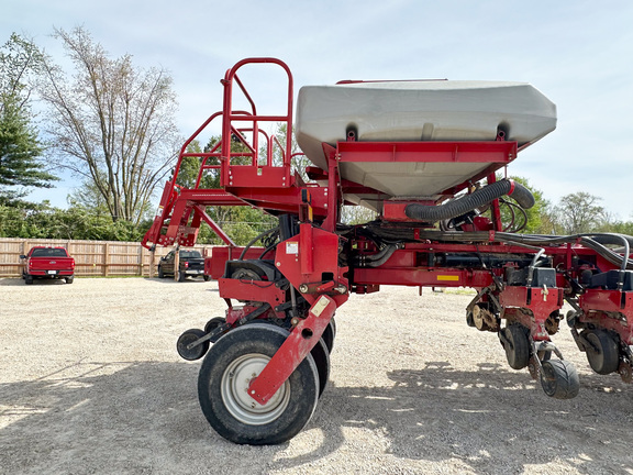 2012 Case IH 1250 Planter