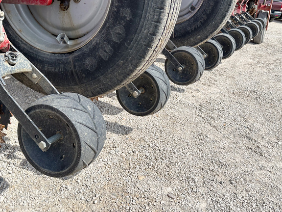 2012 Case IH 1250 Planter