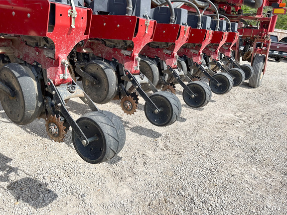 2012 Case IH 1250 Planter