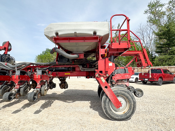 2012 Case IH 1250 Planter