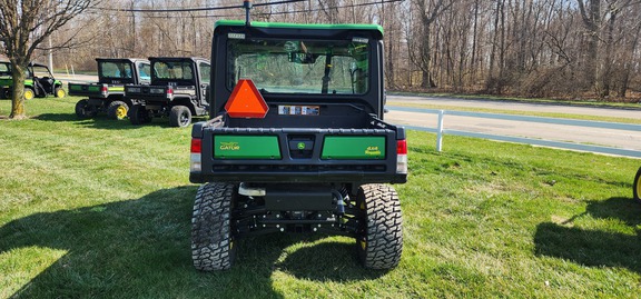 2022 John Deere 835r ATV