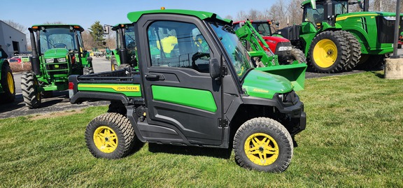 2022 John Deere 835r ATV