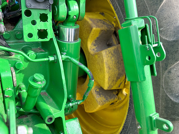 2010 John Deere 8295R Tractor