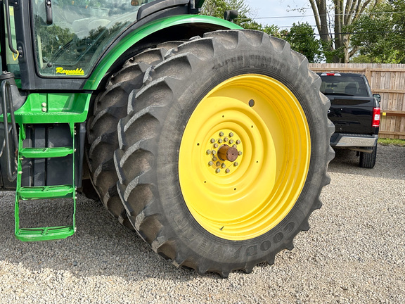 2010 John Deere 8295R Tractor