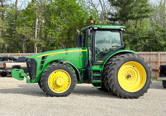 2010 John Deere 8295R Tractor