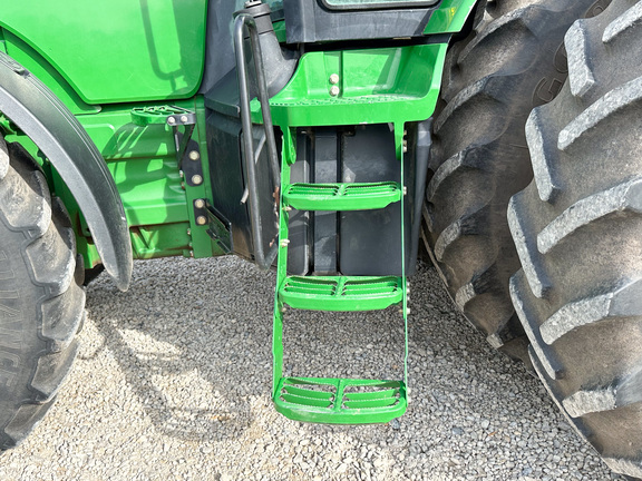 2010 John Deere 8295R Tractor