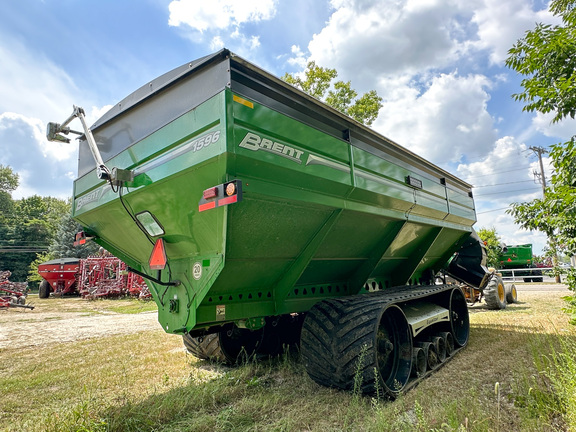 2020 Brent 1596 Grain Cart