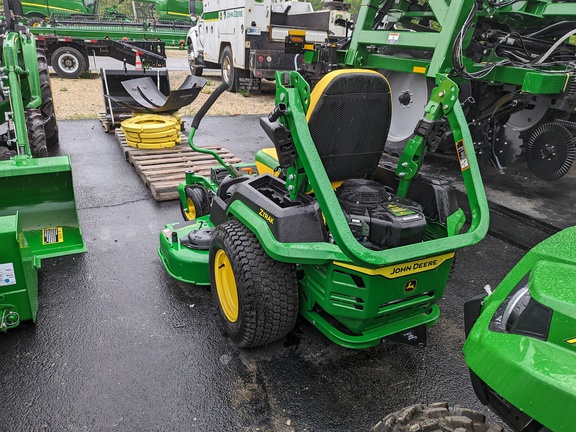 2023 John Deere Z545R Mower/Zero Turn