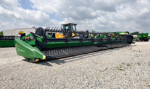 2022 John Deere HD50F Header Combine