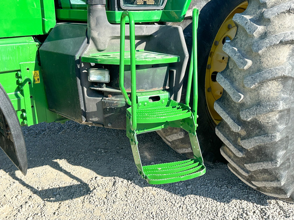 1999 John Deere 8300 Tractor