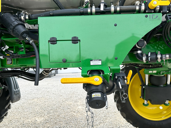 2024 John Deere 412R Sprayer/High Clearance