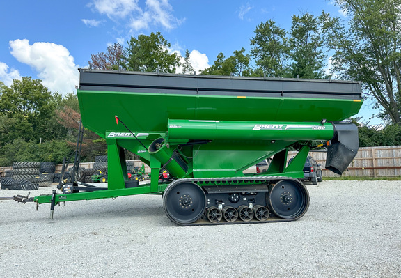 2017 Brent 1282 Grain Cart