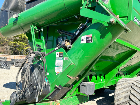 2011 Brent 1394 Grain Cart