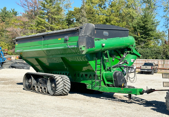 2011 Brent 1394 Grain Cart