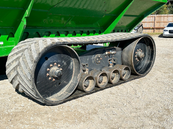 2011 Brent 1394 Grain Cart