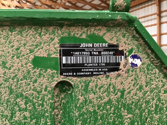 2023 John Deere 1795 Planter