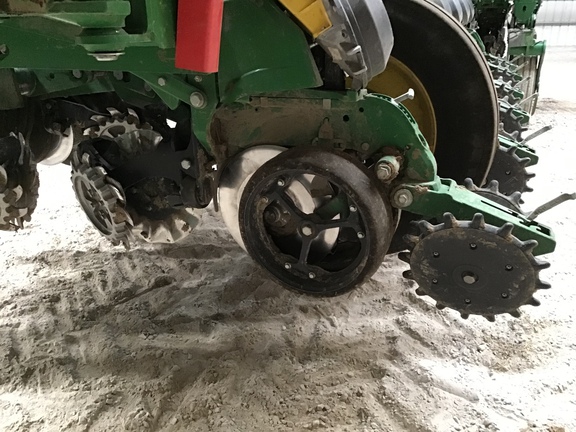 2023 John Deere 1795 Planter