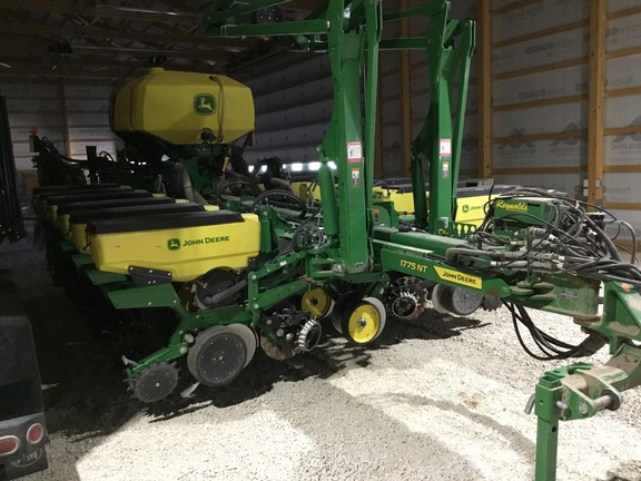 2022 John Deere 1775NT Planter