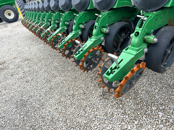 2023 John Deere DB60 Planter