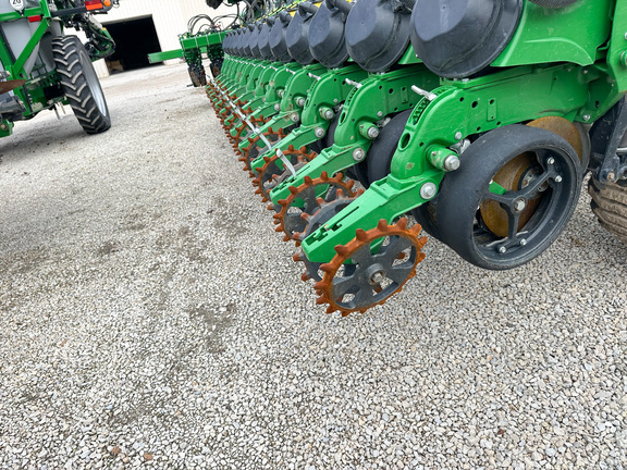 2023 John Deere DB60 Planter