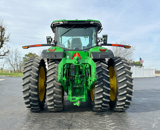 2023 John Deere 8R 340 Tractor