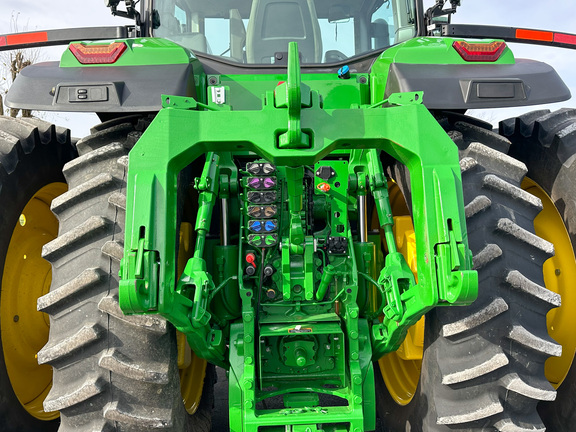 2023 John Deere 8R 340 Tractor