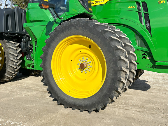 2024 John Deere 9R 440 Tractor 4WD