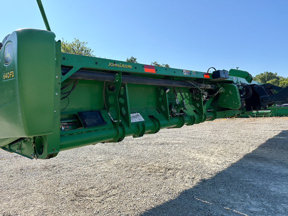 2013 John Deere 640FD Header Combine