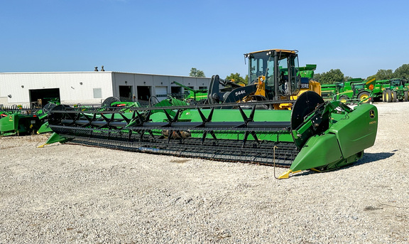 2013 John Deere 640FD Header Combine