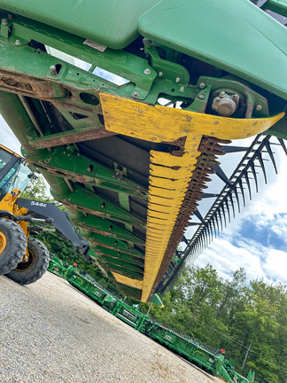 2019 John Deere 745FD Header Combine