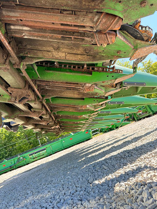 2008 John Deere 608C Header Corn Head