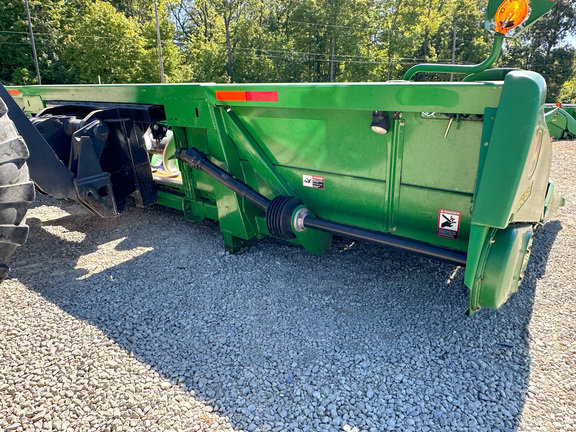 2008 John Deere 608C Header Corn Head