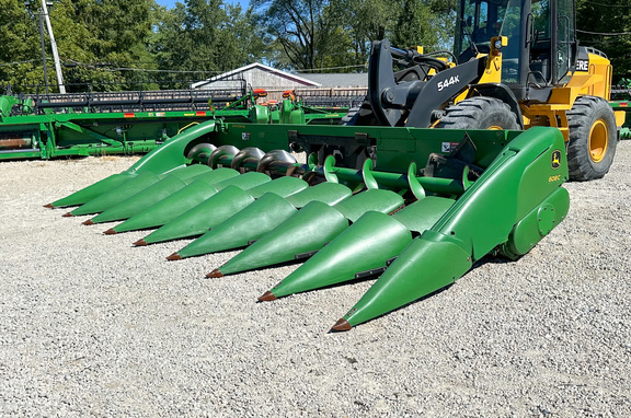 2008 John Deere 608C Header Corn Head