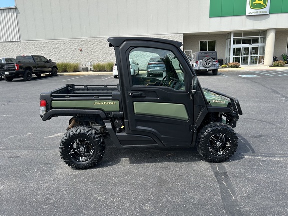 2018 John Deere XUV 835M ATV