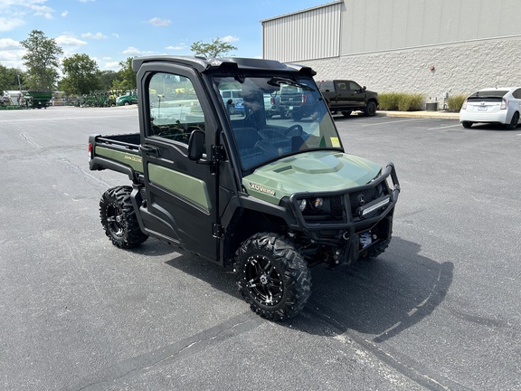 2018 John Deere XUV 835M ATV