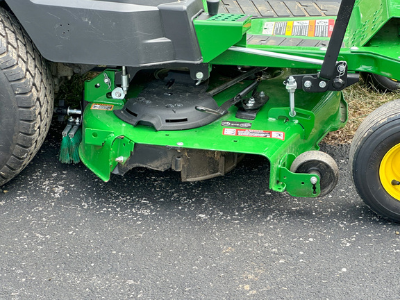 2023 John Deere Z530M Mower/Zero Turn