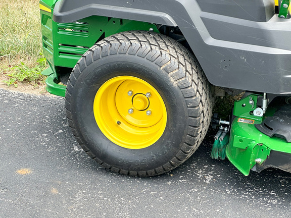 2023 John Deere Z530M Mower/Zero Turn