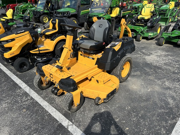 2018 Cub Cadet Pro Z 100 Mower/Zero Turn