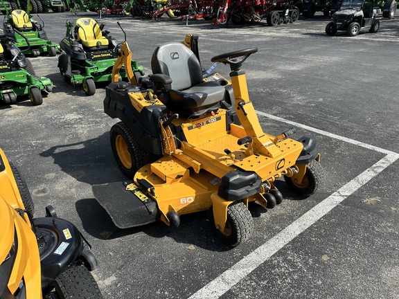 2018 Cub Cadet Pro Z 100 Mower/Zero Turn