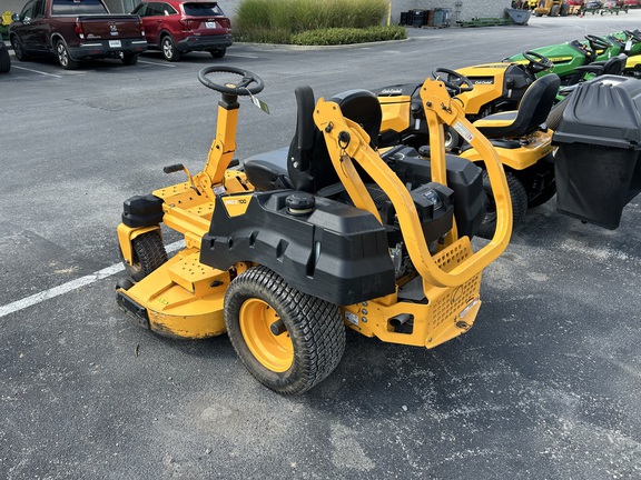 2018 Cub Cadet Pro Z 100 Mower/Zero Turn