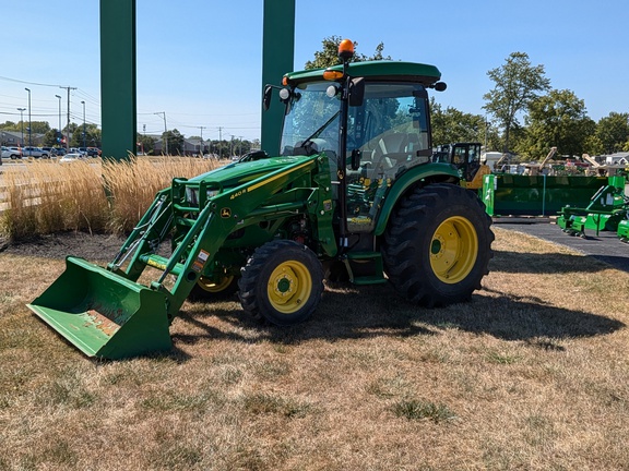 2022 John Deere 4066R Tractor Compact