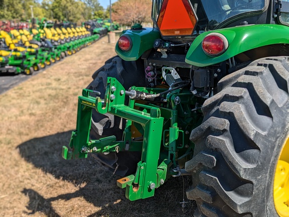 2022 John Deere 4066R Tractor Compact