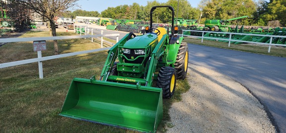 2022 John Deere 4052M Tractor Compact