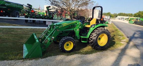 2022 John Deere 4052M Tractor Compact