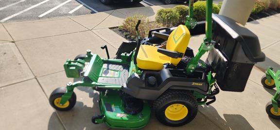 2024 John Deere Z530M Mower/Zero Turn