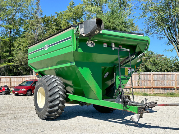 2001 J&M 750-16 Grain Cart