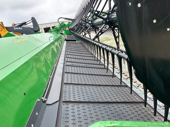 2023 John Deere HD50F Header Combine